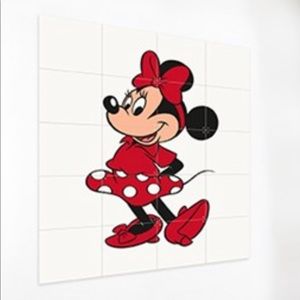 Meet your Posher, Minnie